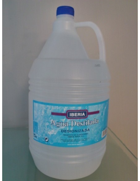 AGUA DESTILADA
